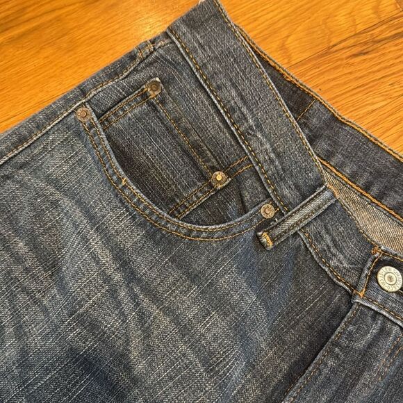 Levi's Men's 559 Blue Jeans - 34/34 on tag but they’re 34/31 - Great Condition - Picture 6 of 8